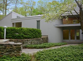 105 Blue Trl, Hamden, CT 06518