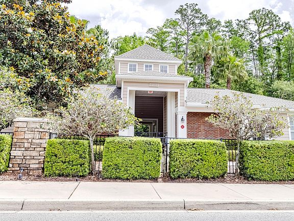 2nd image of 4271 Highwood Dr