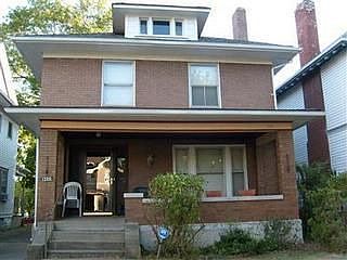 1st image of 1320 W Grand Ave