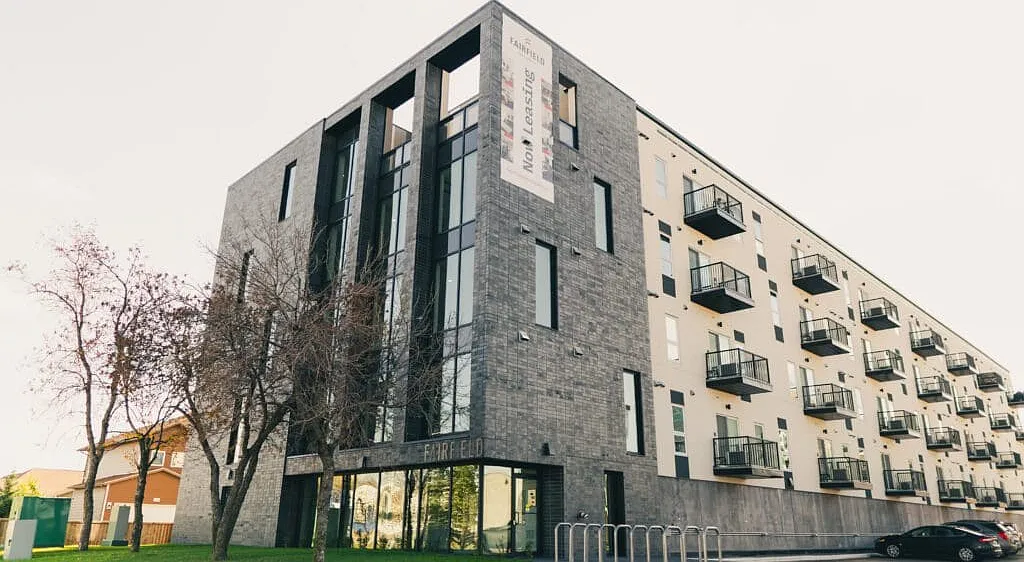 Fairfield Apartments — Photo 2