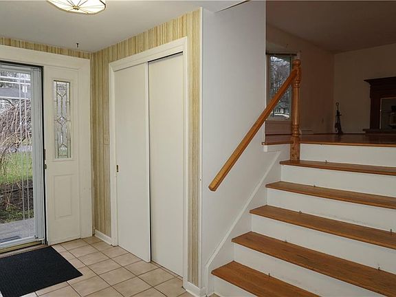 2nd image of 128 Park Way