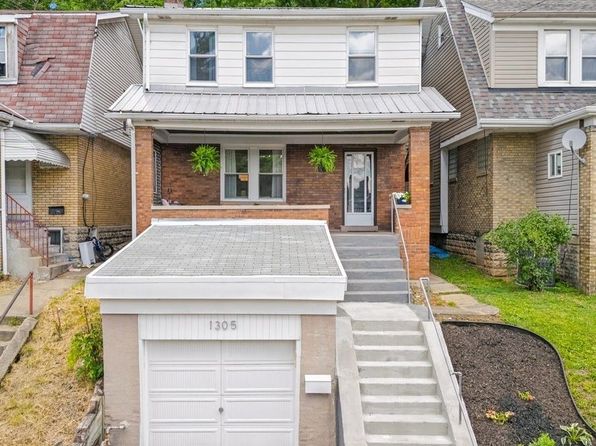 1305 Bellaire Pl