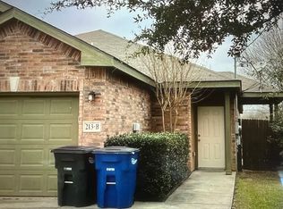 213 Anne Louise Dr #B, New Braunfels, TX 78130