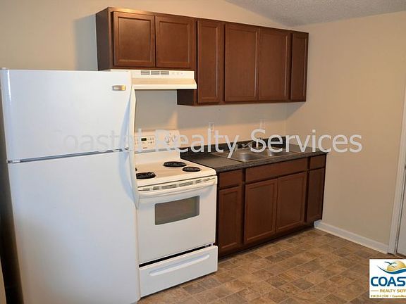 4th image of 947 Don Dr #E