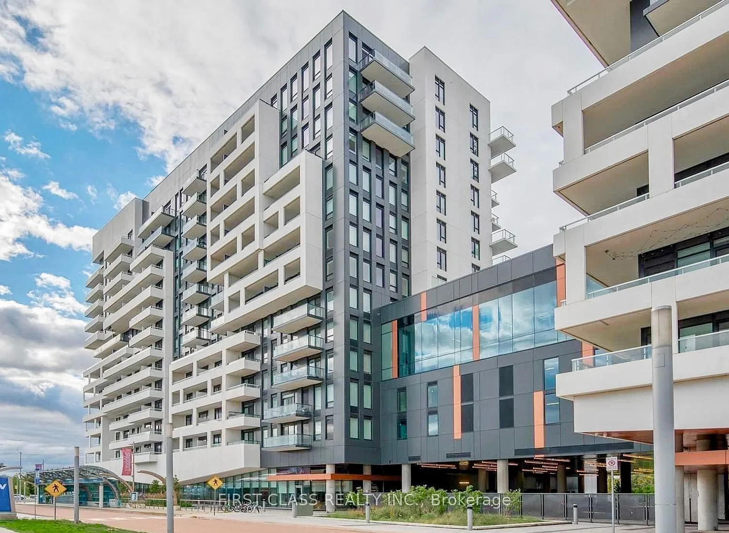 1 bed, $2,300 — Photo 1