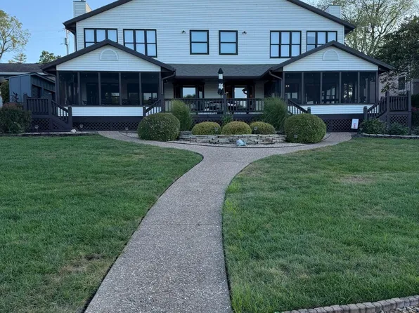 286 Blue Haven Beach Rd, Camdenton, MO 65020