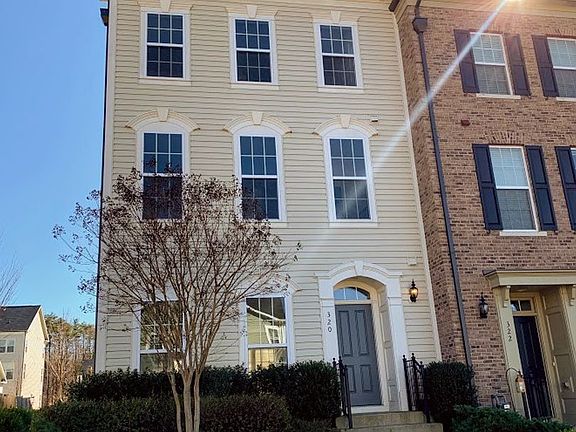 4th image of 217 Almond Dr