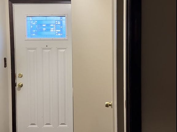 D924EAC5-7CE3-4FF9-A8F5-4DBA3D27887D