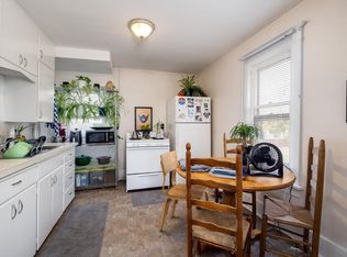 710 1st St W APT 4, Northfield, MN 55057