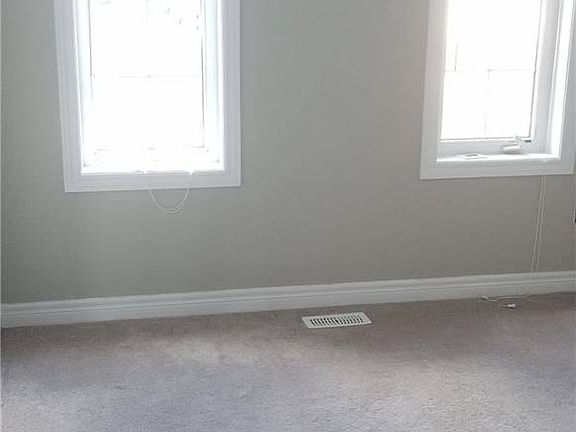5th image of 570 Linden Dr #42