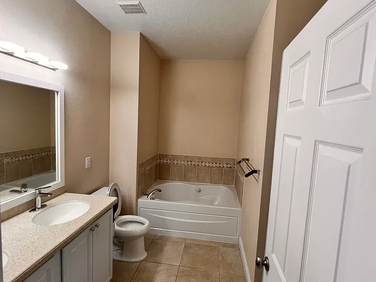 2565 Wild Tamarind Blvd — Photo 8