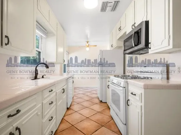 6129 Pembroke Dr, San Diego, CA 92115