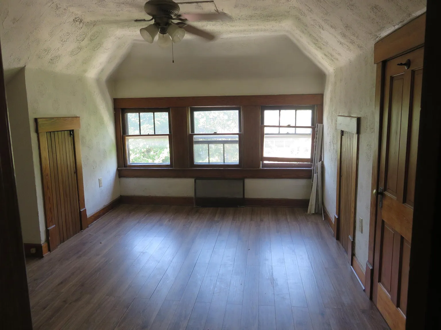 1 bed, 700 sqft, $900 — Photo 3