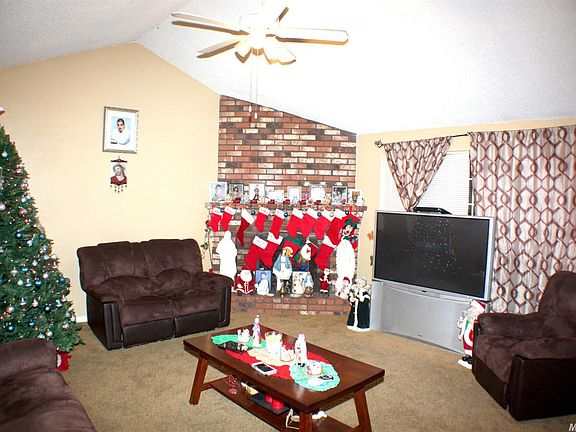 4th image of 3212 Poppypatch Dr