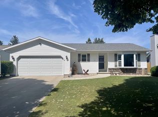 761 S Pioneer Pkwy, Fond Du Lac, WI 54935