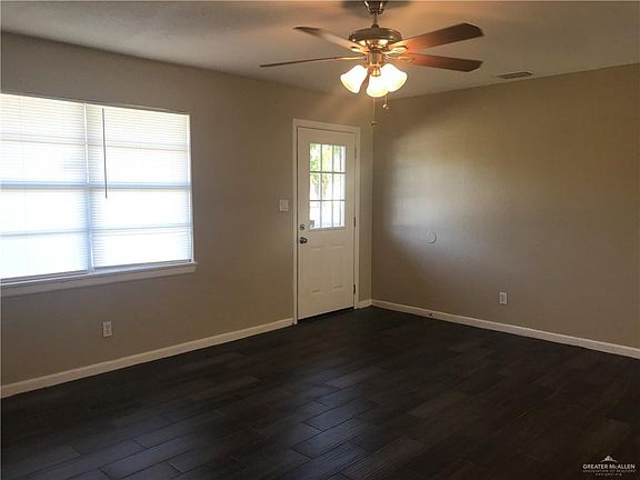 3rd image of 205 S 22nd St