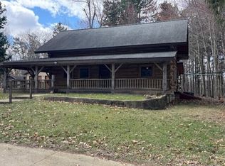 22025 Airline Rd, Sturgis, MI 49091