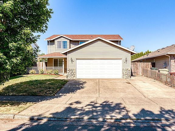 4th image of 629 SE 71st Ave