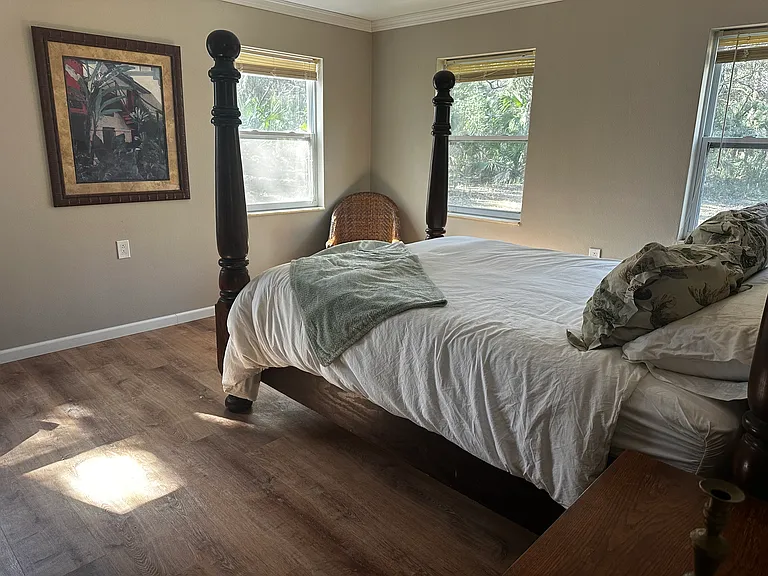 Large bedroom/ master.