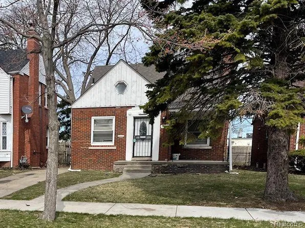 15301 Carlisle St, Detroit, MI 48205