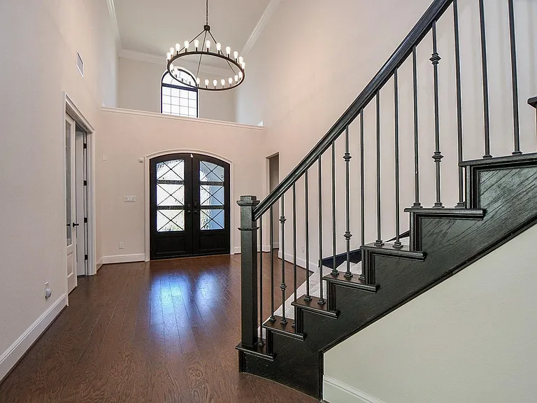 8526 Tombron Grove Rd — Photo 5