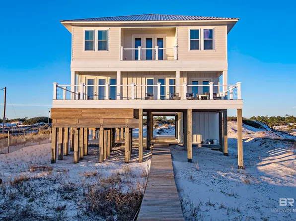 11102 Mobile St, Gulf Shores, AL 36542