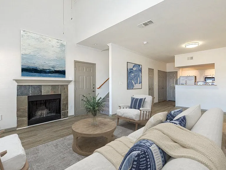 Lakehouse Granbury — Photo 4