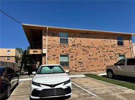 4221 Eporia St, Metairie, LA