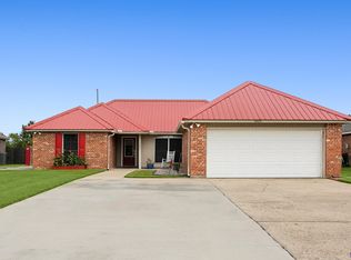 26072 Big Ben Dr, Denham Springs, LA 70726