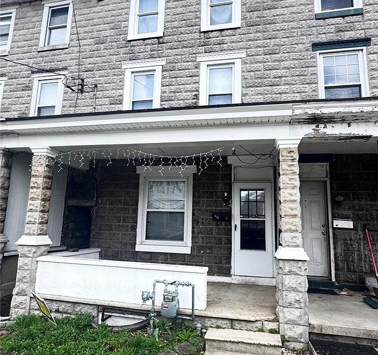 1st image of 429 Coal St