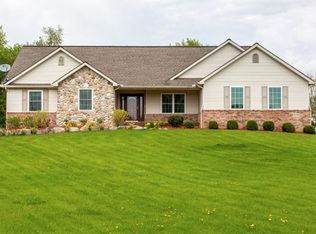 6756 Brassow Ln, Dexter, MI 48130