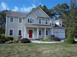 49 Cedar Ln, Colchester, CT 06415