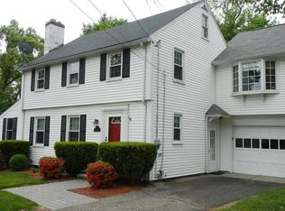 56 Windsor Pl, Longmeadow, MA 01106
