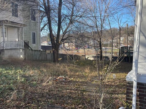 215 Bosler Ave, Lemoyne, PA 17043