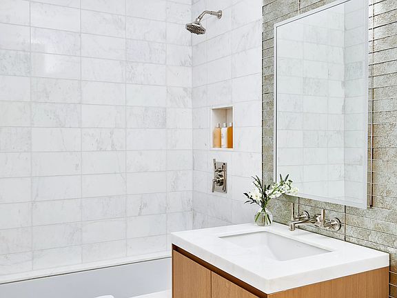 5th image of 215 E 19th St #12F