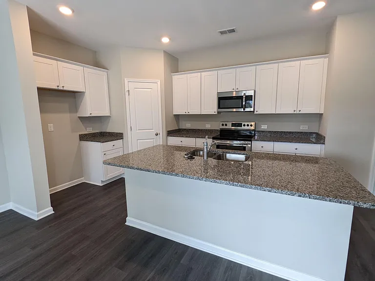 14 Wynn Way — Photo 6