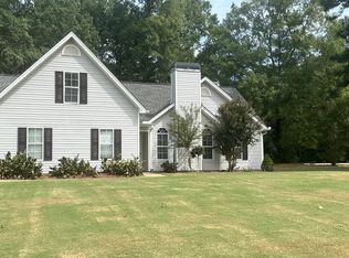 15 Otara Woods Dr, Newnan, GA 30263