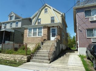 1110 127th St, Flushing, NY 11356
