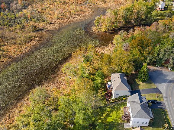 2nd image of 2163 Aquia Dr
