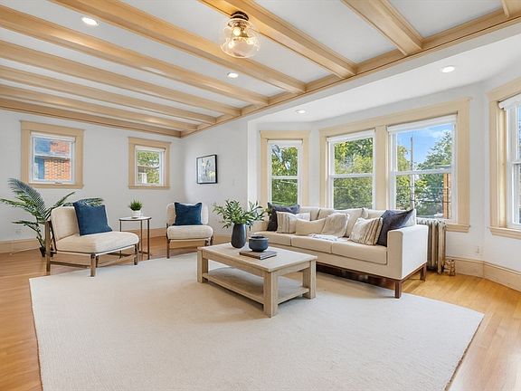 2nd image of 354 School St #354
