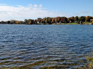 7691 W Lake Dr, Stanwood, MI 49346