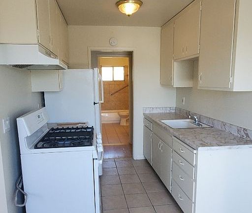 5th image of 514 Maine St APT 3
