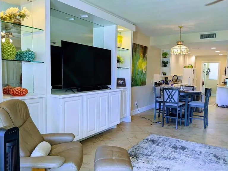 58355 Cove Cir — Photo 7