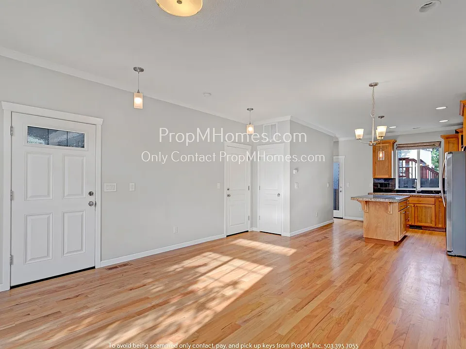 3117 SW 173rd Ave