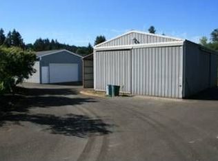 18011 S Edgewood St, Oregon City, OR 97045