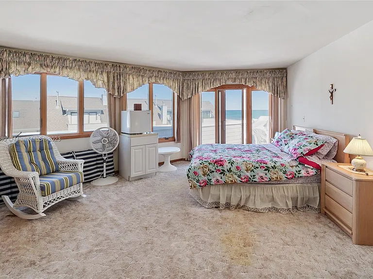 900 Ocean Ave #108 — Photo 14