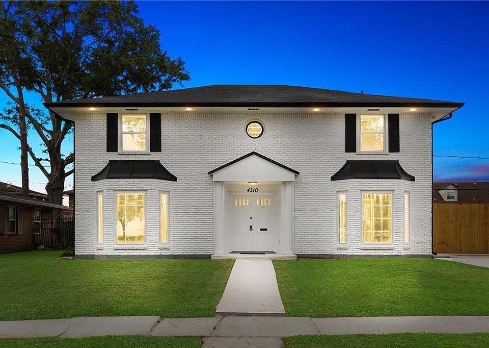 1st image of 4310 Macarthur Blvd