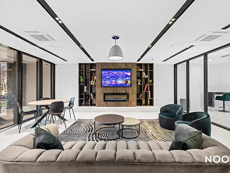 706 Ocean Ave #3C — Photo 19