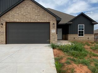 2094 Cali Jo Ct UNIT 1, Blanchard, OK 73010