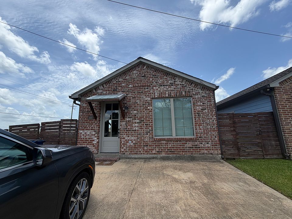 1st image of 101 Cane Field St